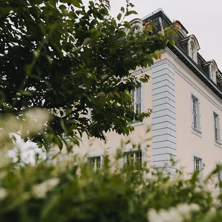 Thereset Schloss Resort