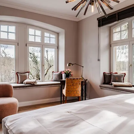 Thereset Schloss Resort Groß Plasten