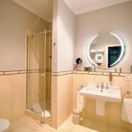 Resort Thereset Schloss